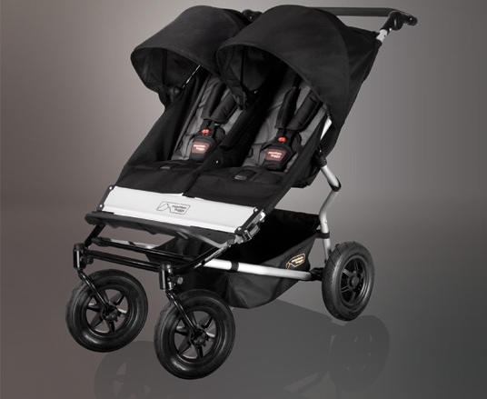 Mountain Buggy Duet in black