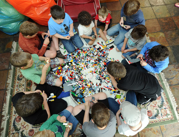 Lego birthday party games