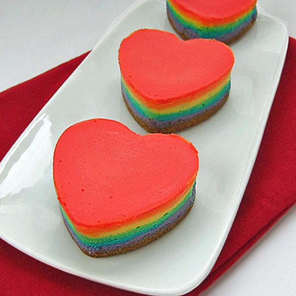 valentines-diy-rainbow-cheesecake