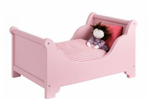 Tickle Your Brain Toys doll bed