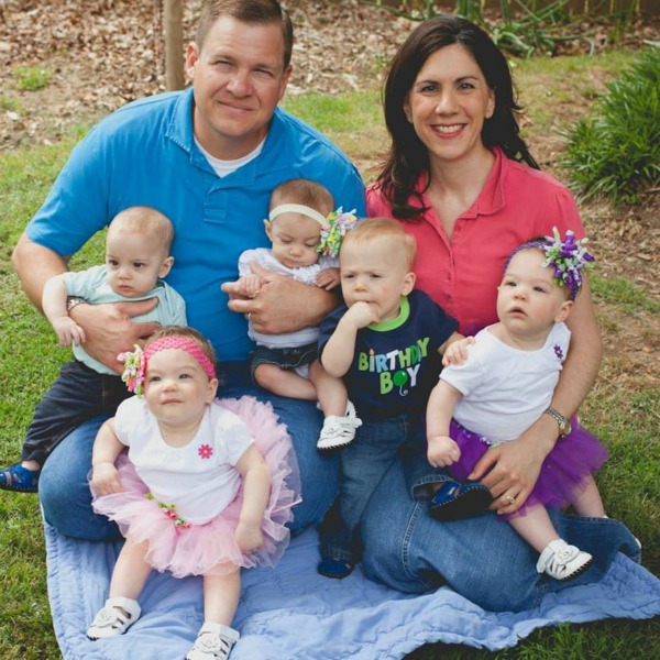 Multiple Madness - A Round Up Of Amazing Twins, Triplets And Quintuplets