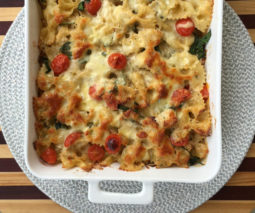 Spinach and chicken pasta bake recipe - feature
