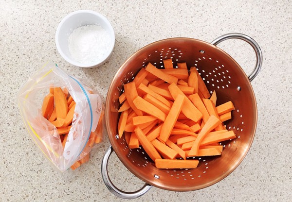 Lets-Cook-sweet-potato-chips-method-5