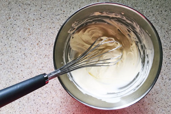 Lets-cook-buttermilk-pancakes-7