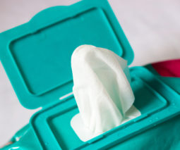 Baby wipes container - feature