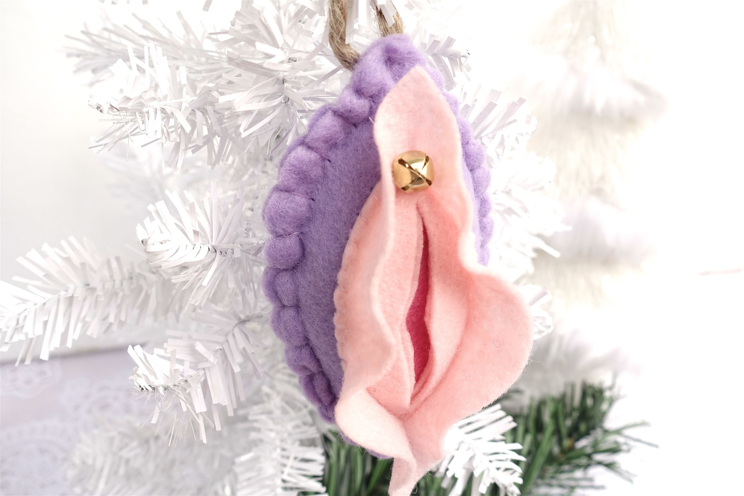 Christmas tree vagina