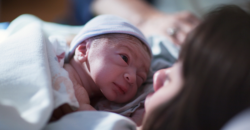 12 things that will probably happen to your newborn right after they're ...