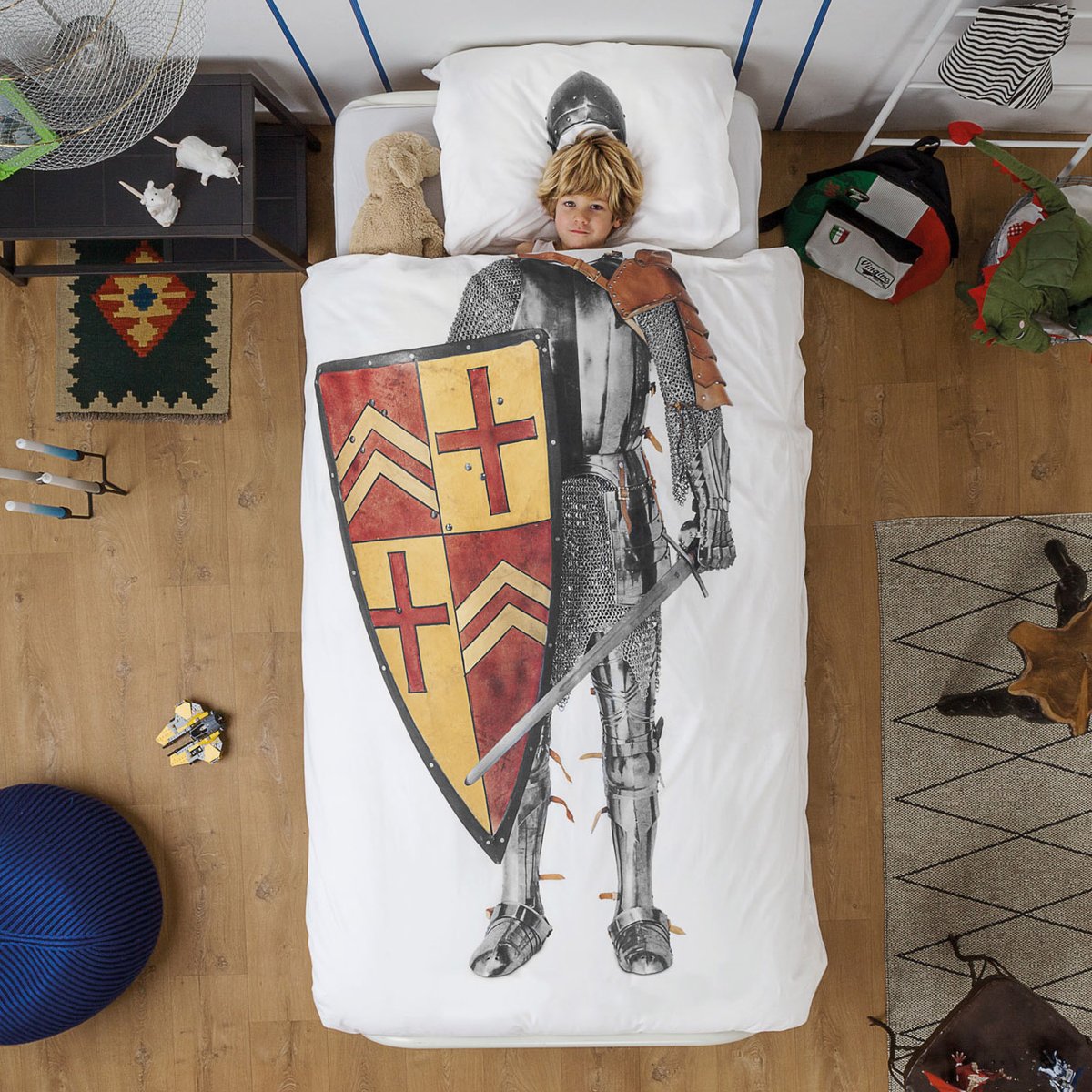 Knight quilt cover