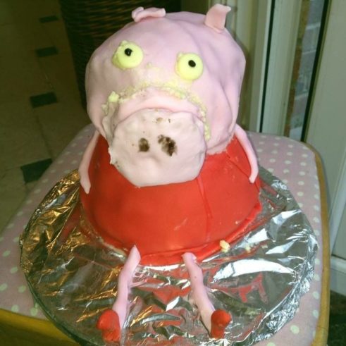 Peppa Pig cake fail