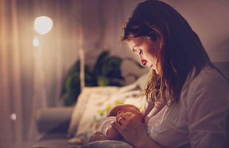 breastfeeding helps babies tell the time