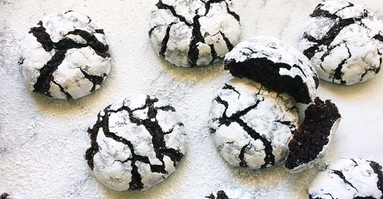 chocolate crinkle biscuits
