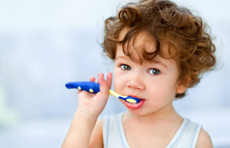Toddler teeth brushing - feature