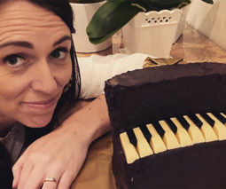 Jacinda Ardern birthday cake for Neve - feature
