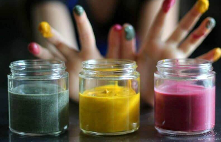Homemade edible paints - Spice finger paint